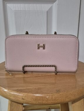Halston Light Pink Zip Wallet Cardholder Accordion Style
